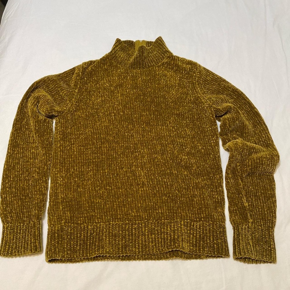 Sweater - Picture 3 of 3